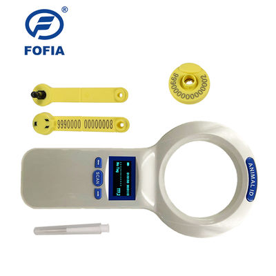 Animal Microchip Scanner PT200 projetado para ler informações de microchip e temperatura compatível com armazenamento de 1000 dados