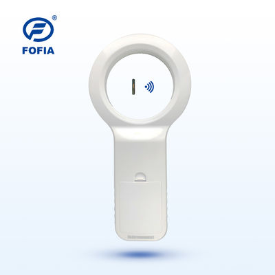 Animal Microchip Scanner PT200 projetado para ler informações de microchip e temperatura compatível com armazenamento de 1000 dados