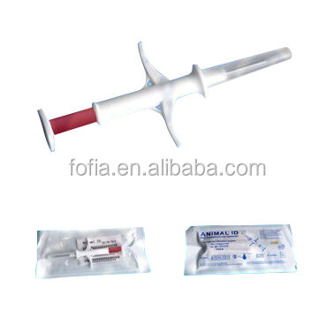 Fofia 2026 Nova Venda Quente RFID 134.2kHz Material PP Microchip de Identificação Animal Uso Agrícola Pet Injeção Etiqueta de Orelha RFID de 1.5 Ano